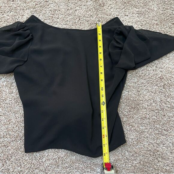 Bebe Flutter Sleeve Blouse - Picture 10 of 10